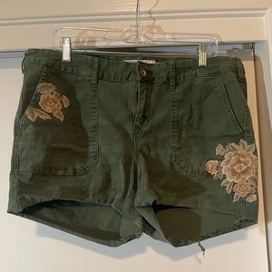 Torrid khaki embroidered shorts with lots of stretch